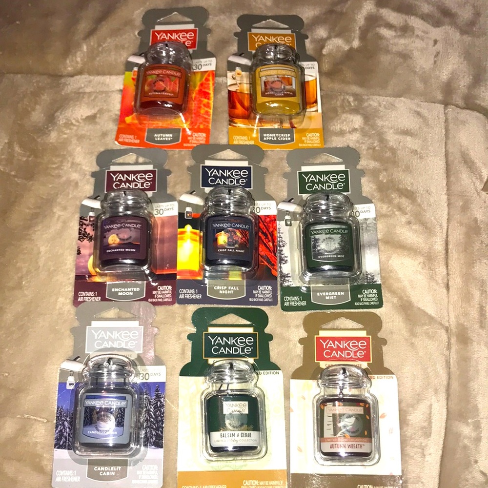 Set of 8 Yankee car jars